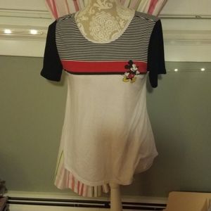 A disney brand micky mouse tee